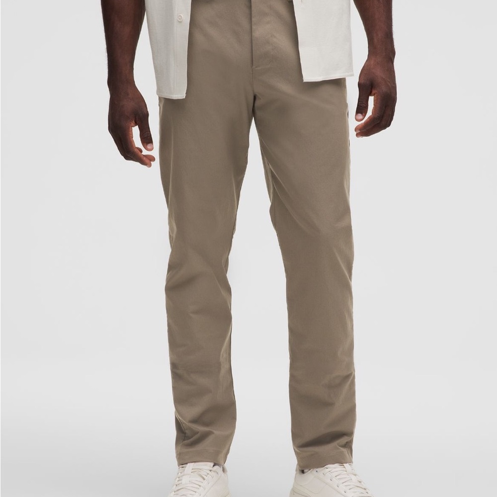 Lululemon ABC Classic Fit 32L